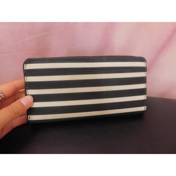 Kate Spade Black White Stripe Nylon Molly Backpack and Striped Wallet - Picture 9 of 15